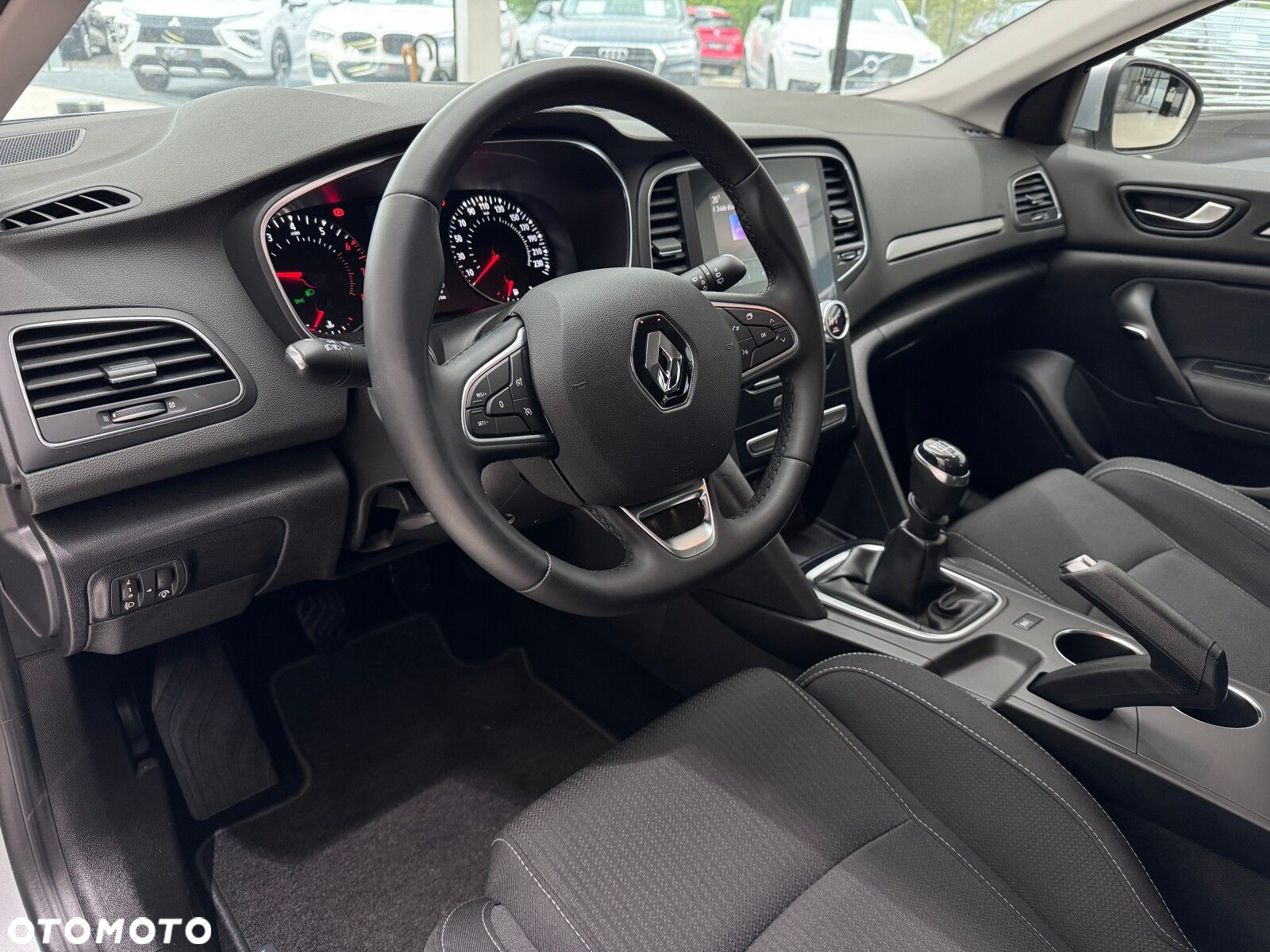 Renault Megane 1.3 TCe FAP Zen - 8