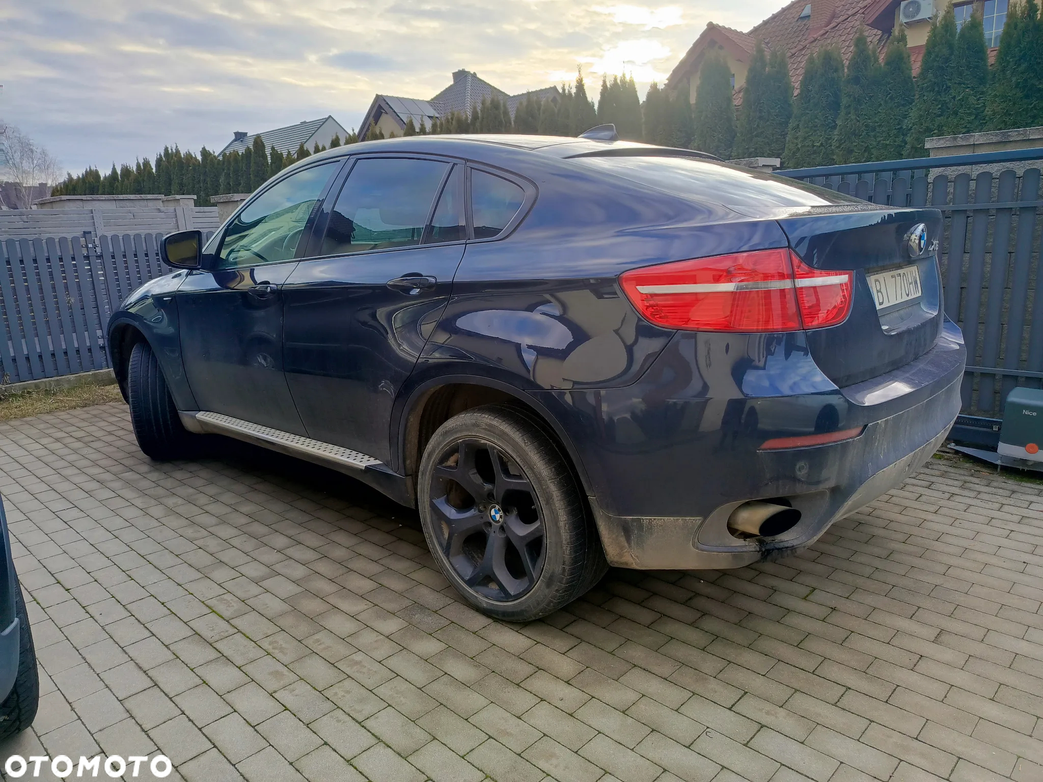 BMW X6 xDrive35i - 31