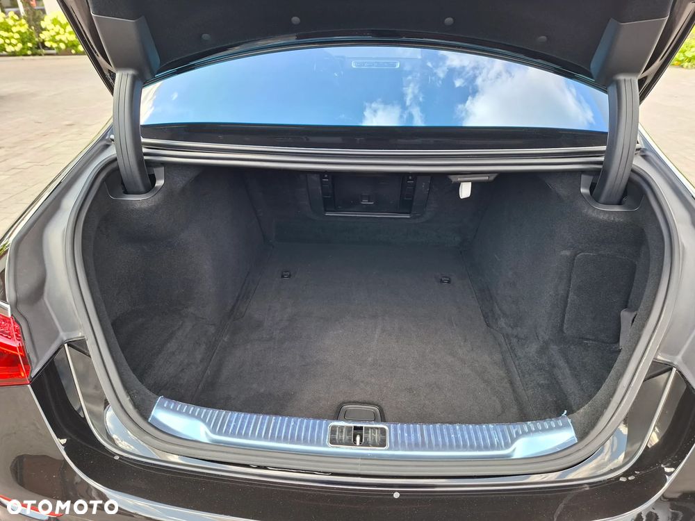 Mercedes-Benz Klasa S 580 4-Matic L 9G-TRONIC - 24