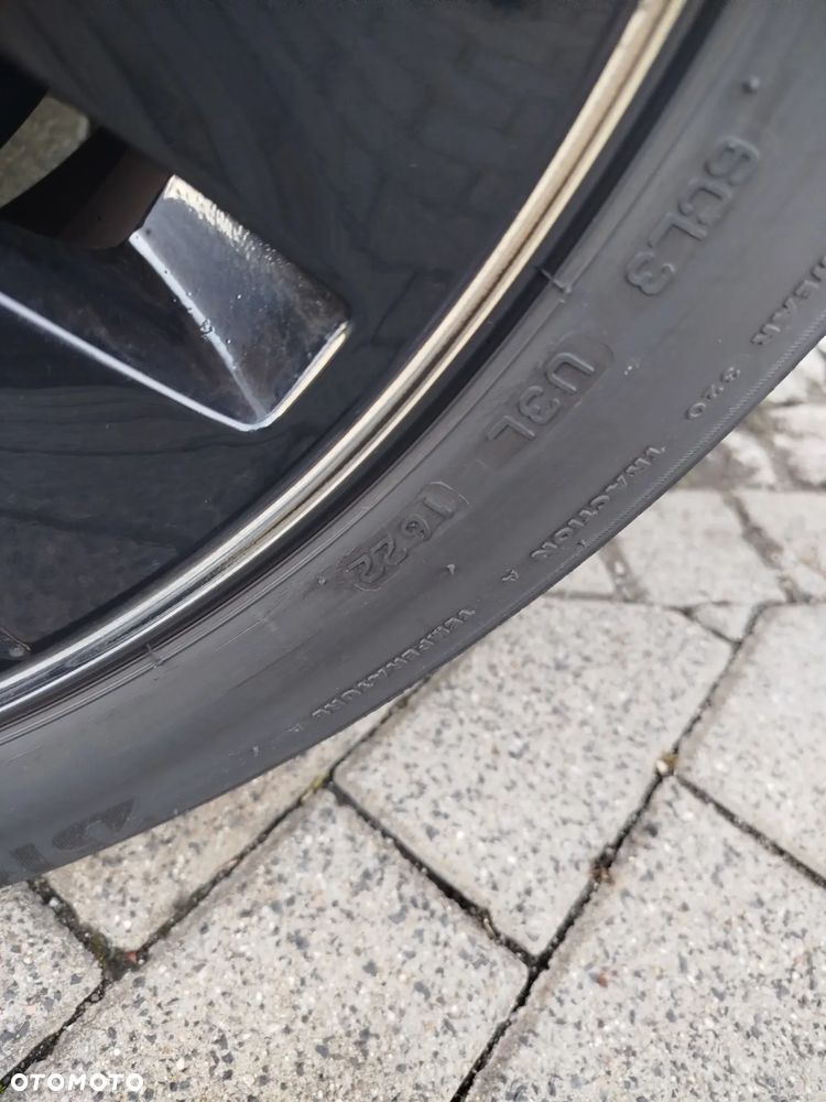 BMW Seria 1 118i GPF Sport Line Shadow - 12