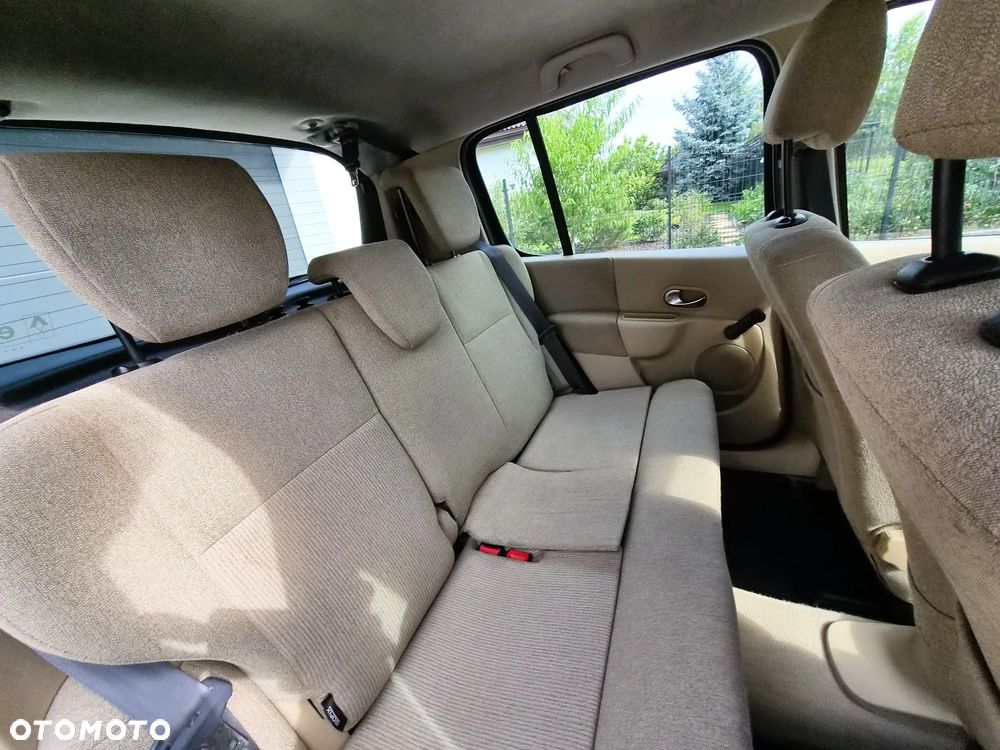 Renault Modus - 16