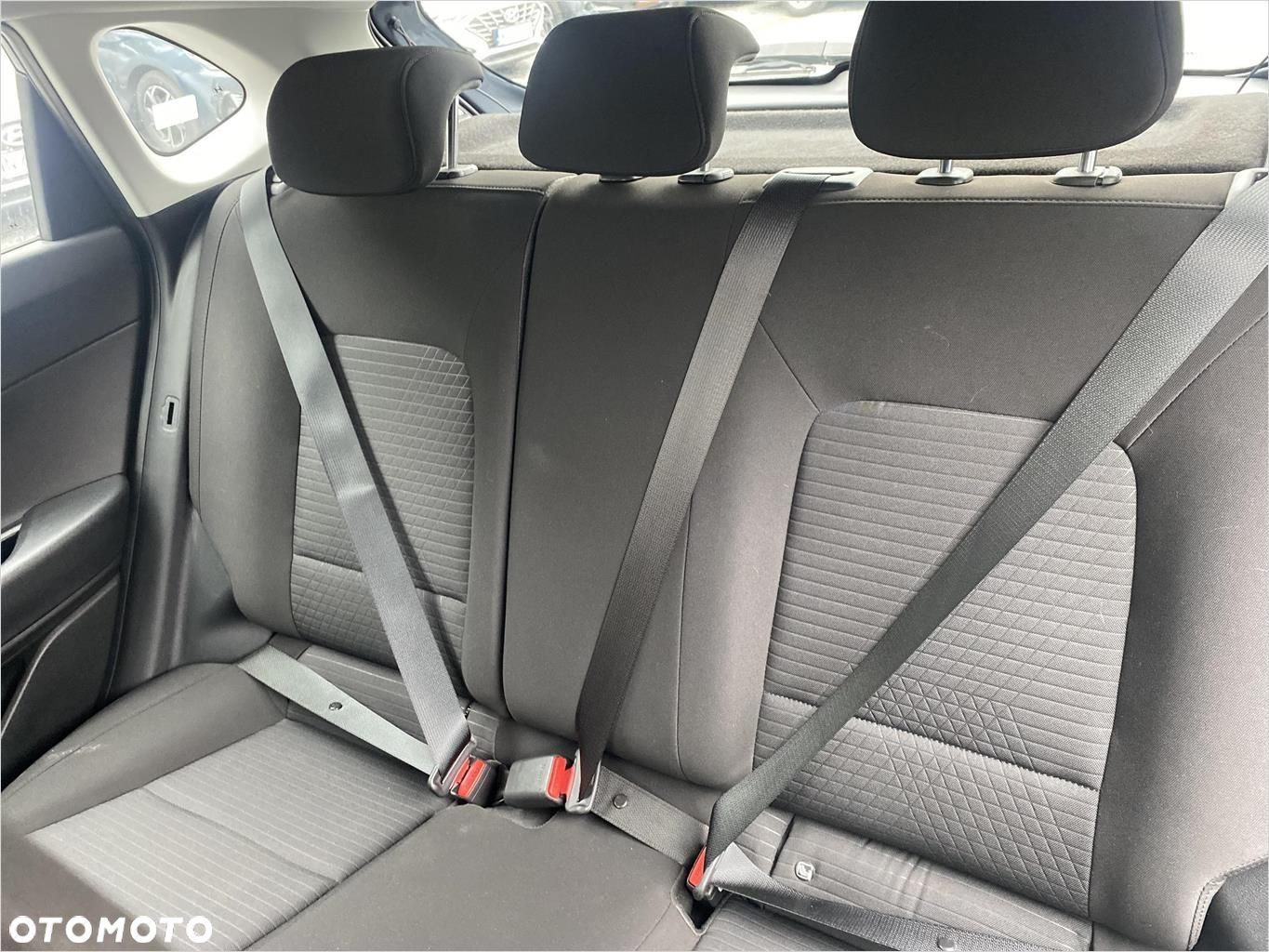 Hyundai i20 - 16