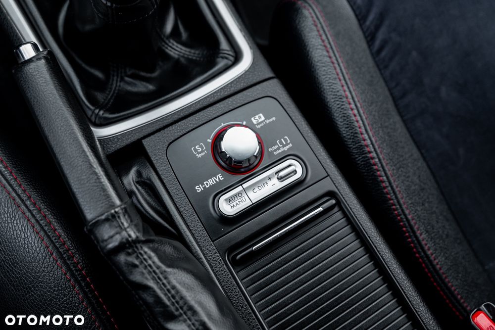 Subaru Impreza 2.5 WRX STI S - 35