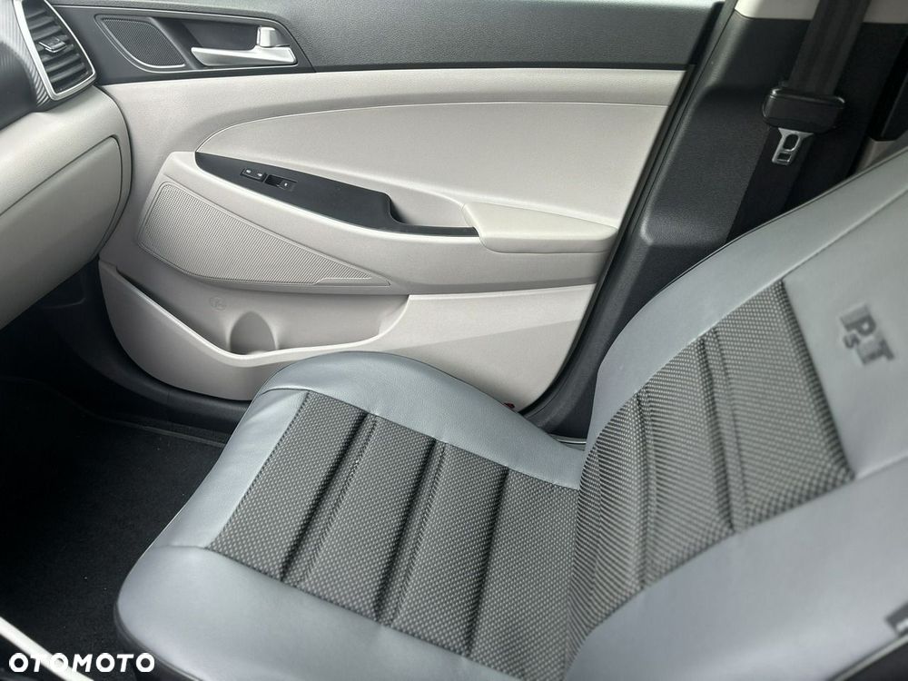 Hyundai Tucson - 18