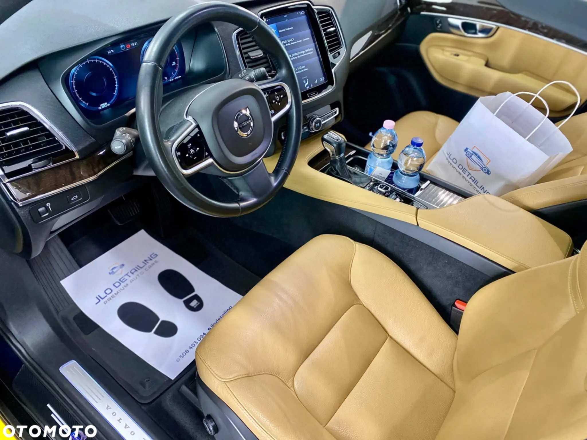 Volvo XC 90 - 6