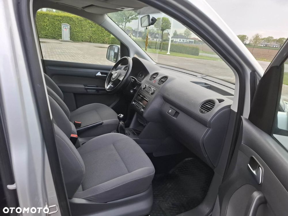 Volkswagen Caddy - 12