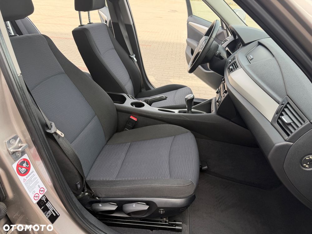 BMW X1 sDrive18i - 20