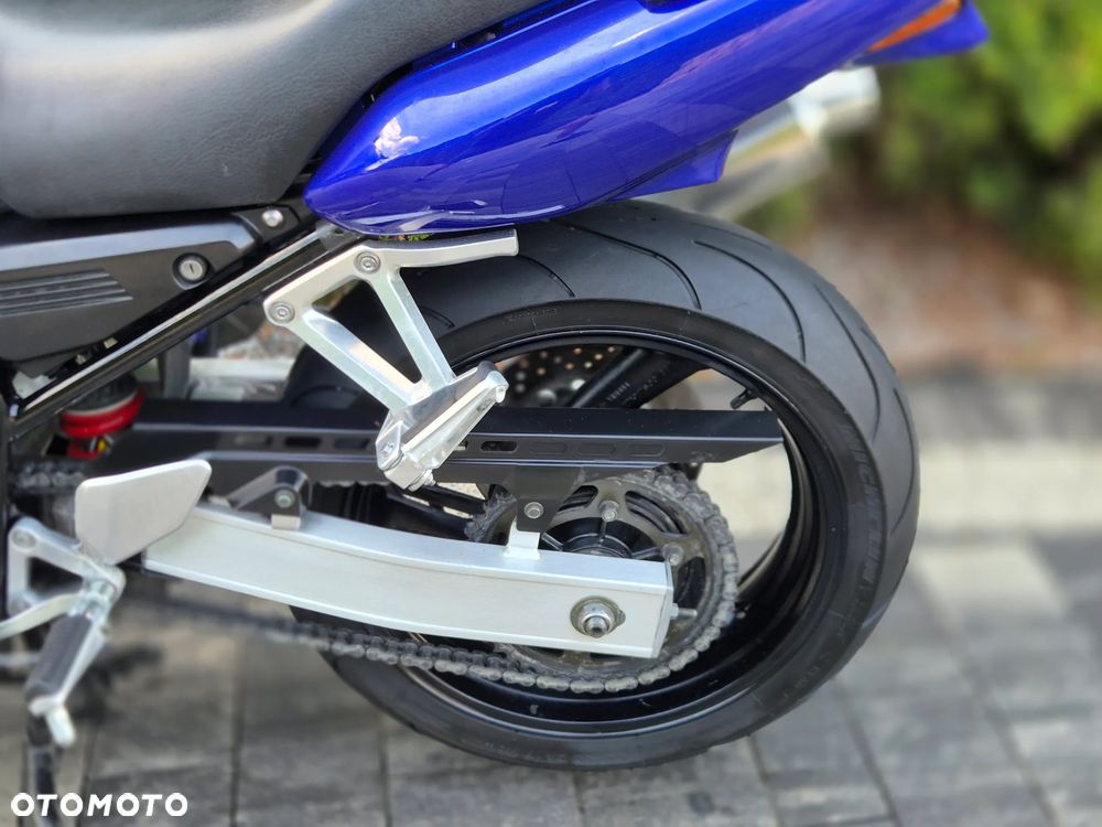 Yamaha FZ6 - 17