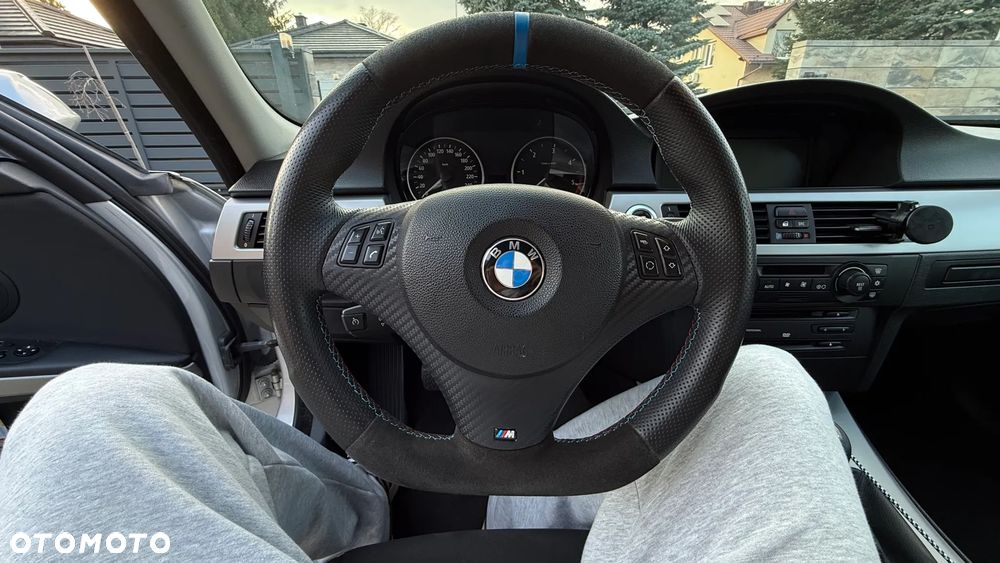 BMW Seria 3 330d - 10