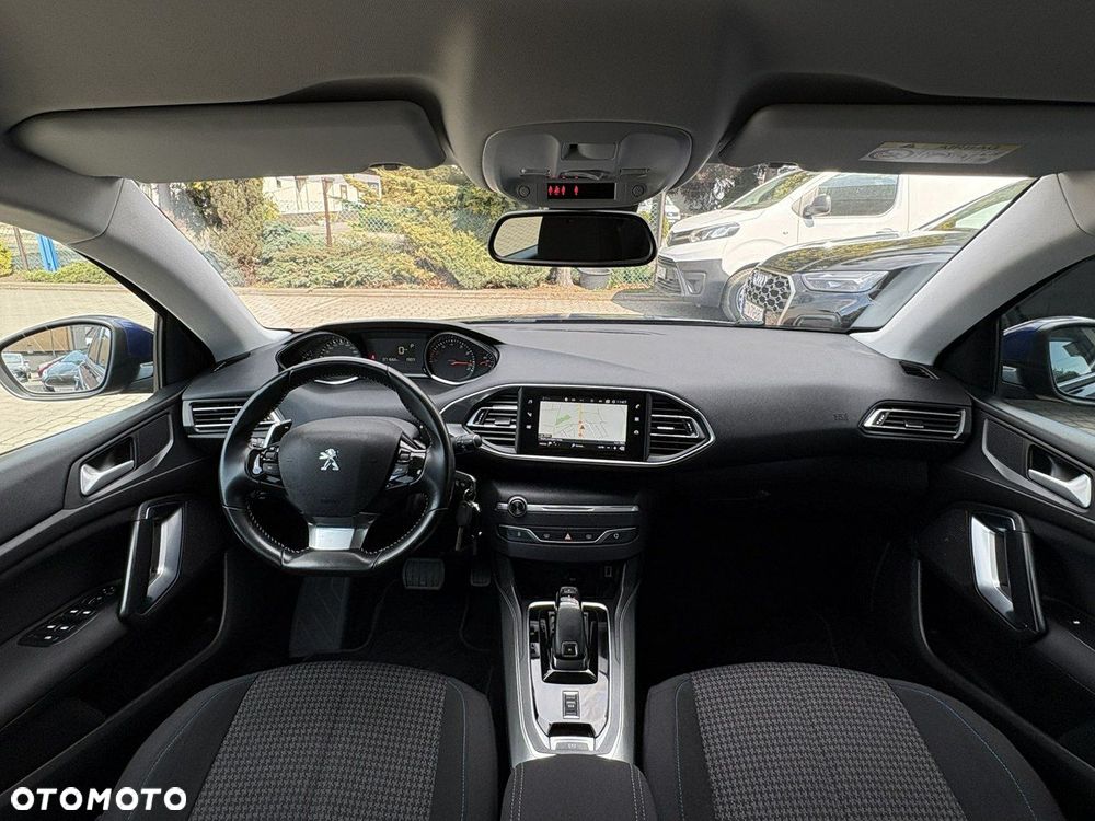 Peugeot 308 - 11