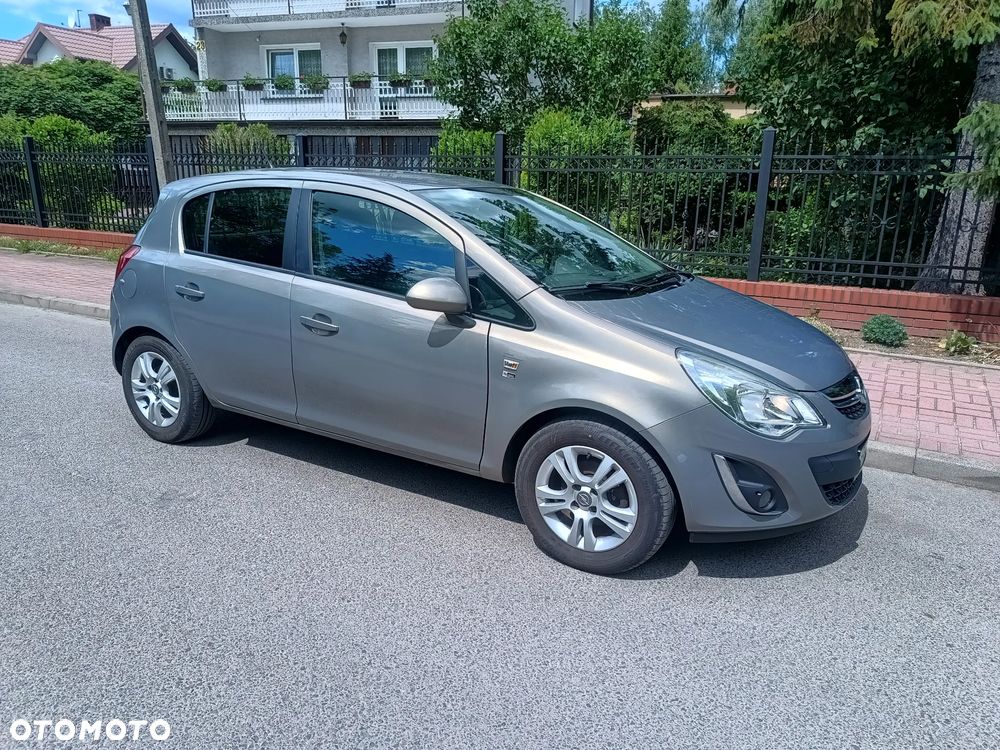 Opel Corsa - 8