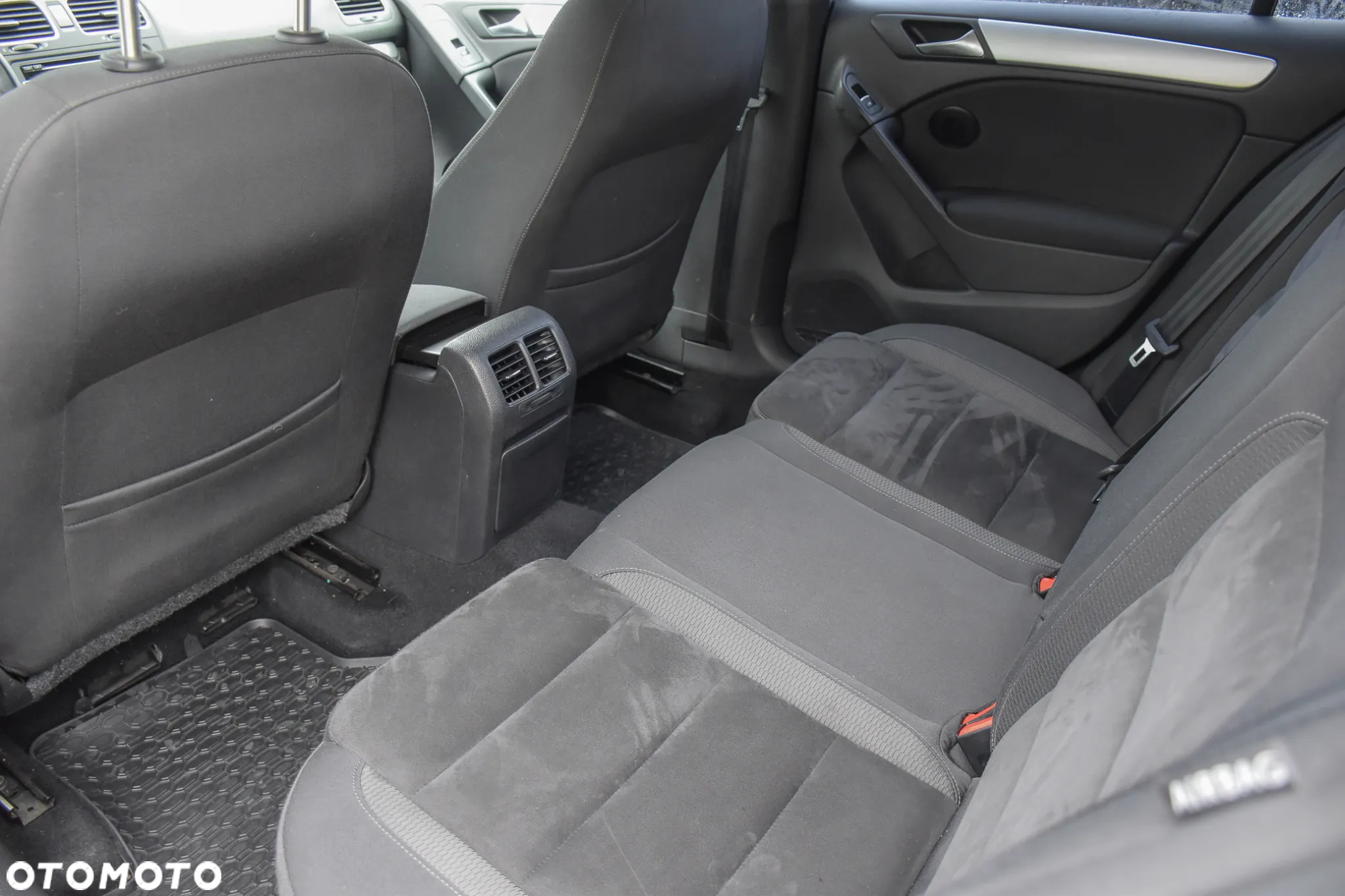 Volkswagen Golf Aktionsmodell 1.8 T DSG Highline - 36