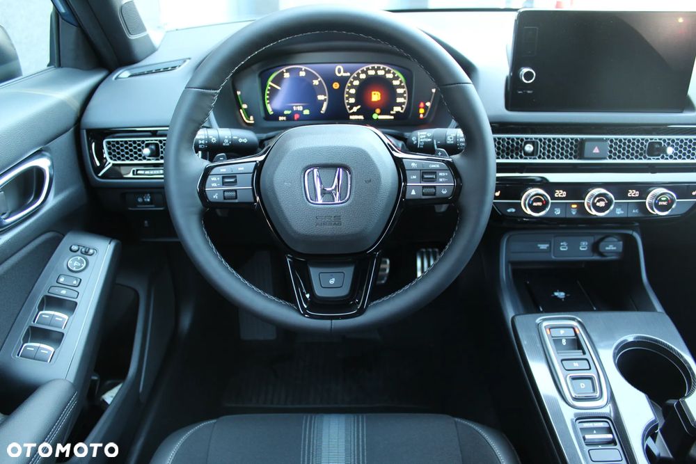 Honda Civic 2.0 i-MMD Sport CVT - 28