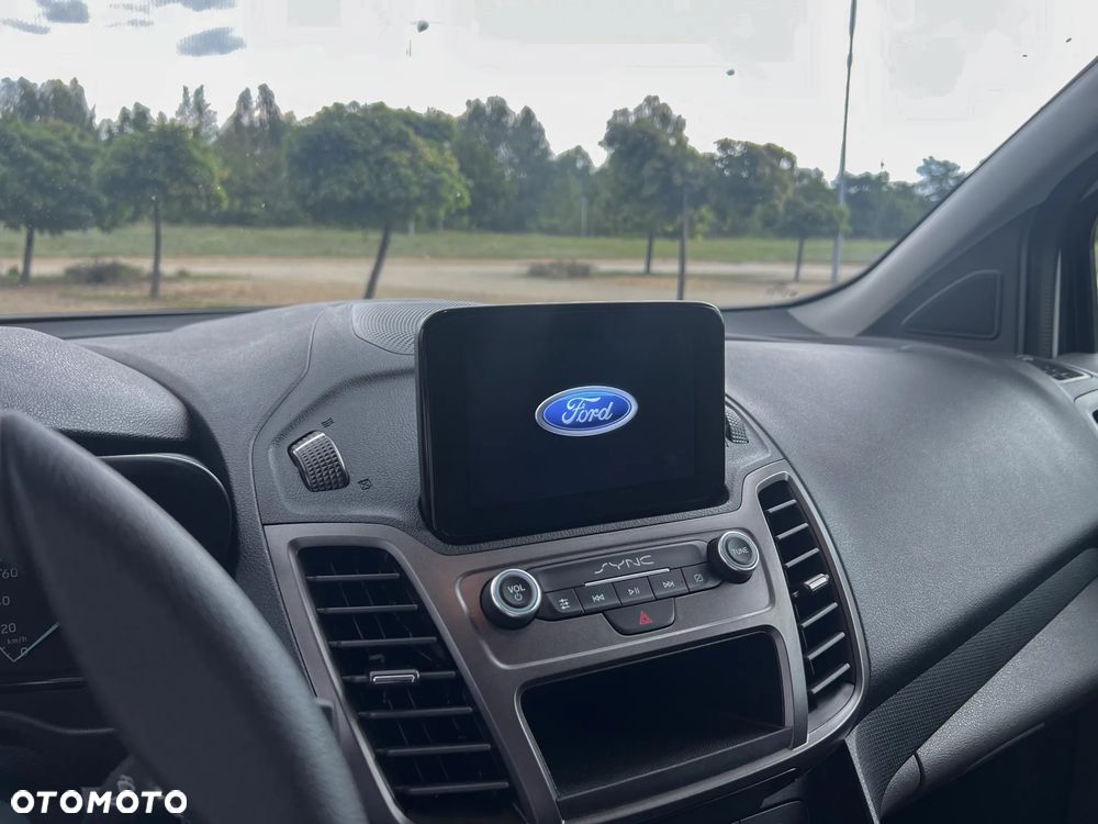 Ford connect - 23