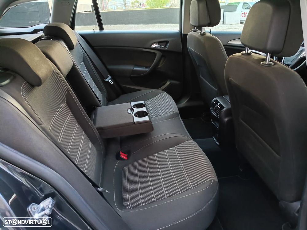 Opel Insignia Sports Tourer 2.0 CDTi Executive S/S - 14