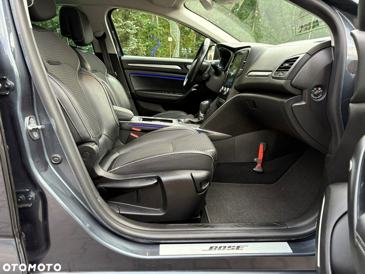 Renault Megane Grandtour ENERGY TCe 140 EDC BOSE EDITION - 16