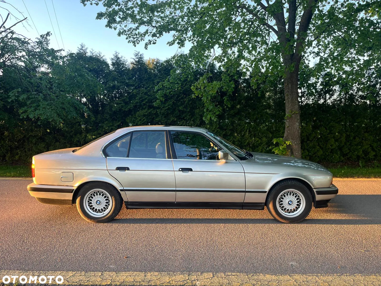 BMW Seria 5 520i - 9