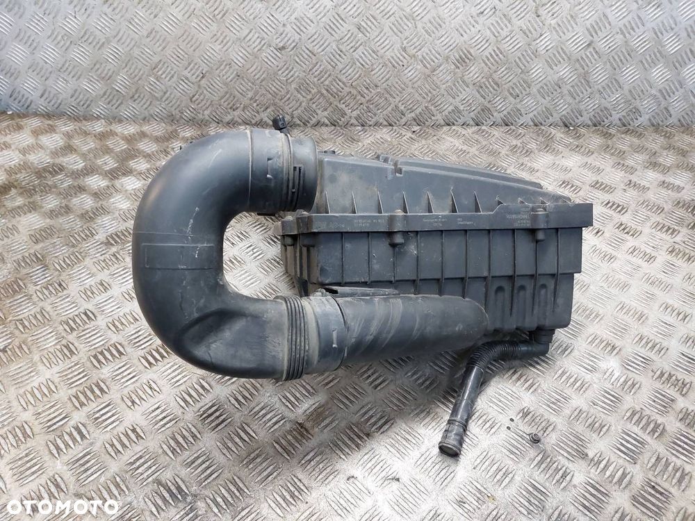 OBUDOWA FILTRA POWIETRZA PRZEPŁYWOMIERZ RURA DOLOT OCTAVIA II 2.0 TDI - 2