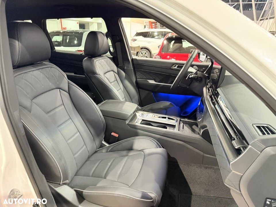 KG Mobility Rexton - 9