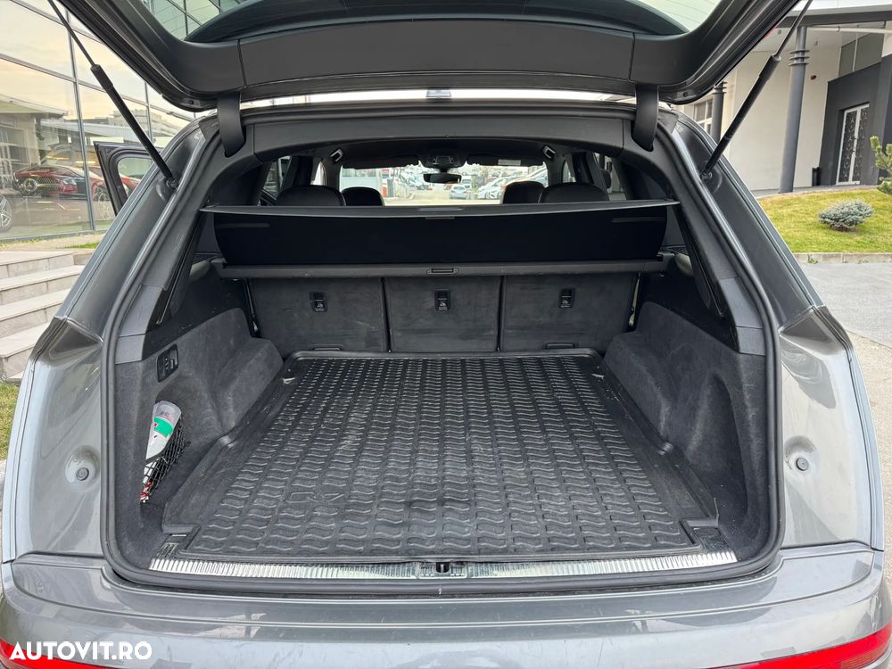 Audi Q7 - 29