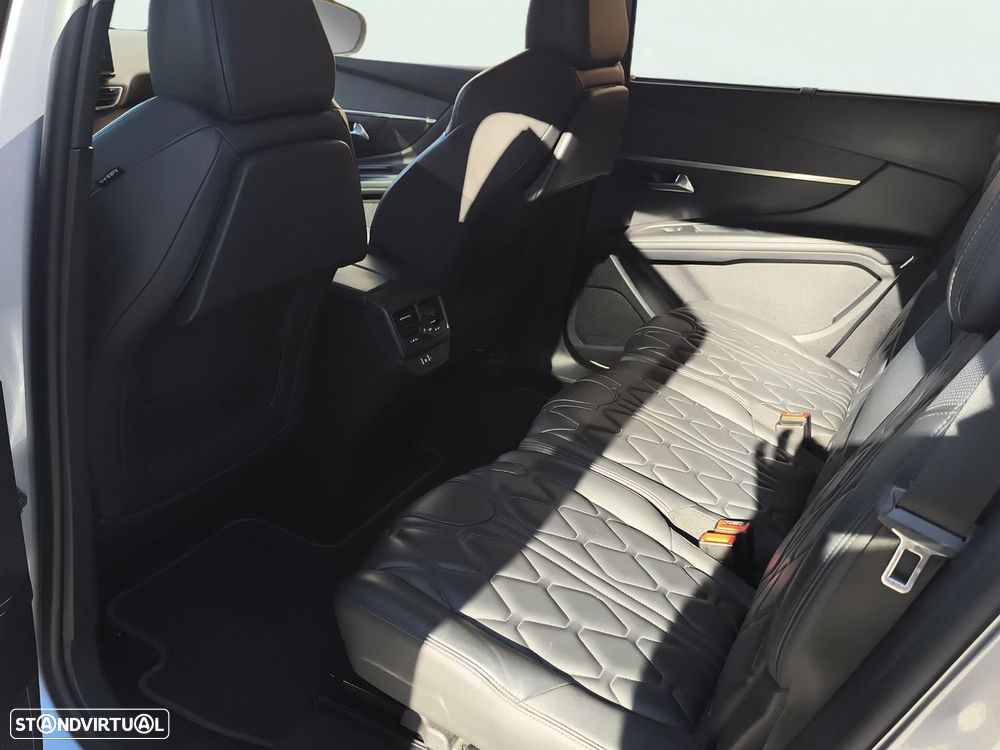 Peugeot 5008 1.5 BlueHDi Allure Pack EAT8 - 15