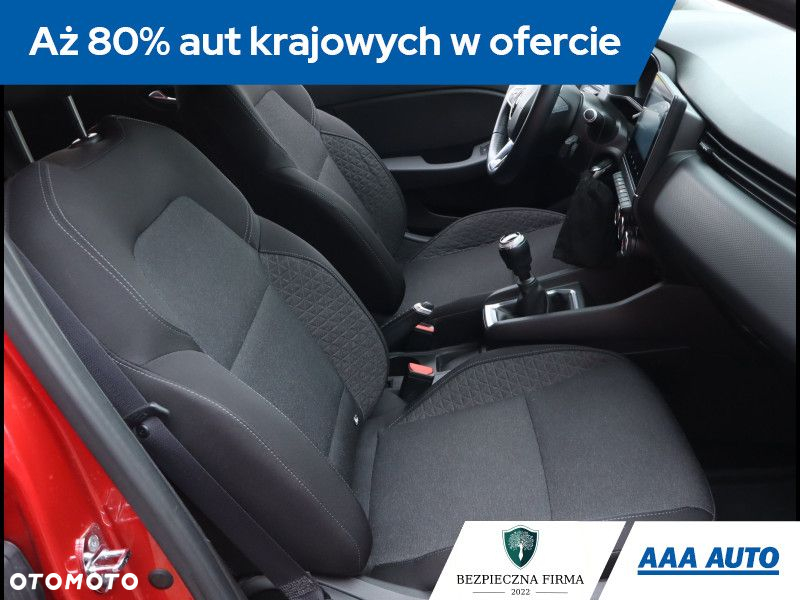Renault Clio - 10