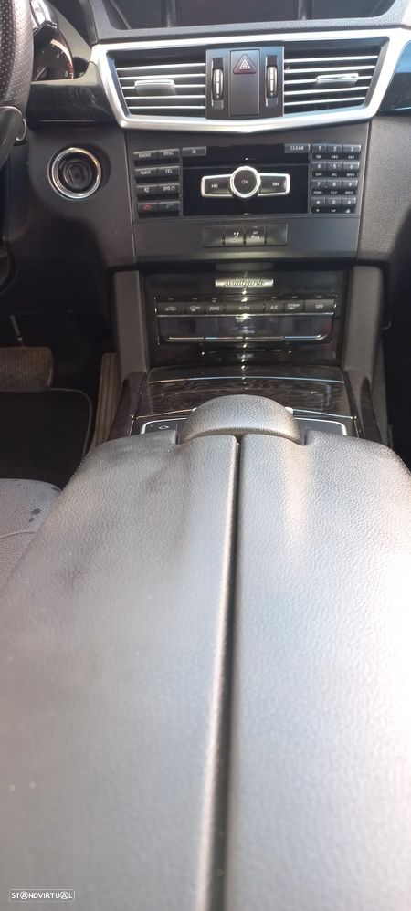 Mercedes-Benz E 300 Bluetec Hybrid Avantgarde - 11
