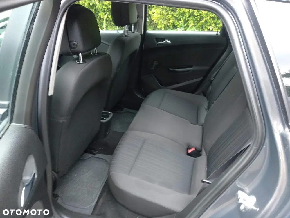 Opel Astra IV 1.6 Enjoy - 3