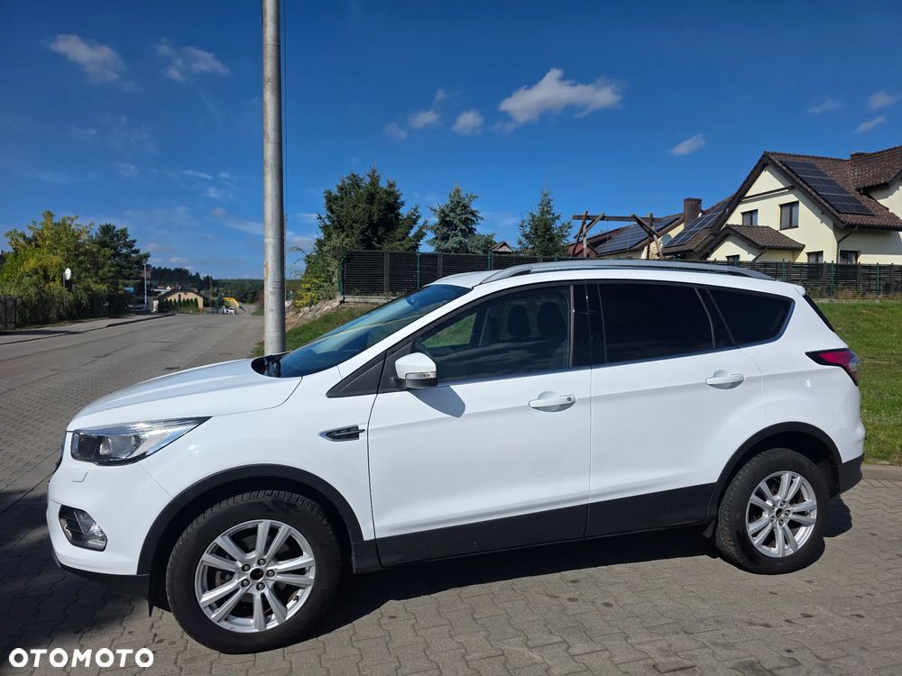 Ford Kuga 1.5 EcoBoost 2x4 Business Edition - 2