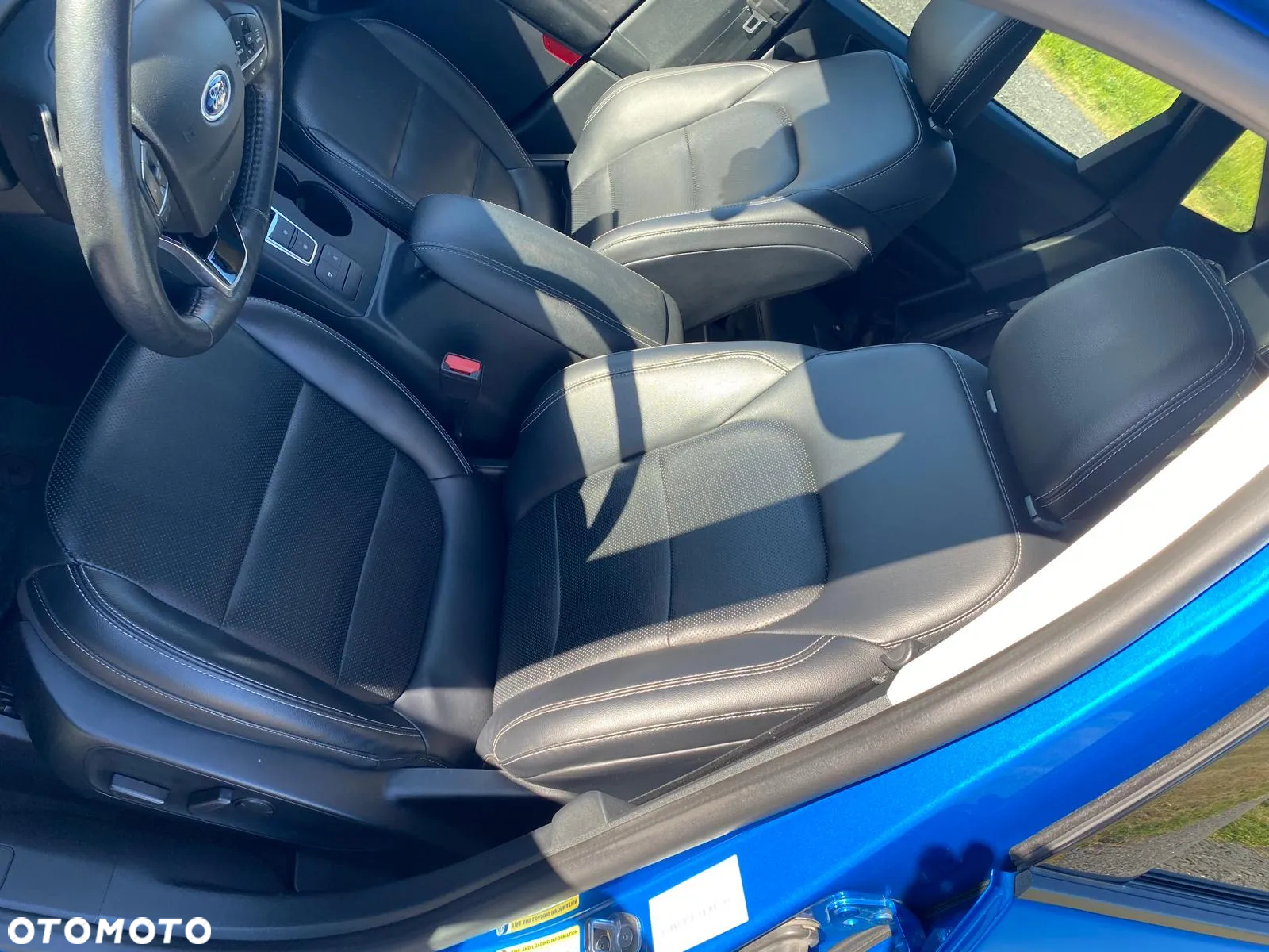 Ford Escape 2.0 EcoBoost AWD Titanium - 30