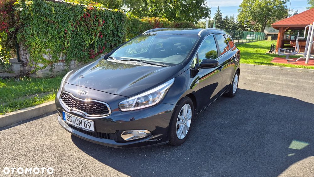 Kia Ceed SW 1.6 CRDi GT Line - 1