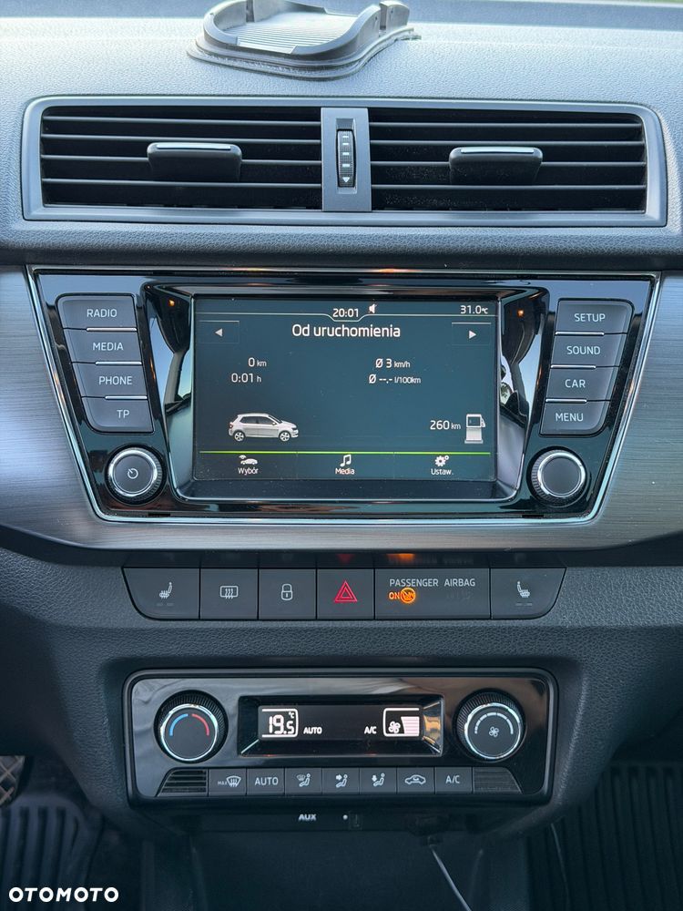Skoda Fabia - 10