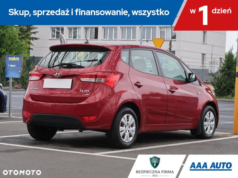 Hyundai ix20 - 6