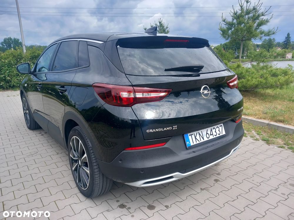 Opel Grandland X 1.6 T PHEV 4x4 Edition Business - 11