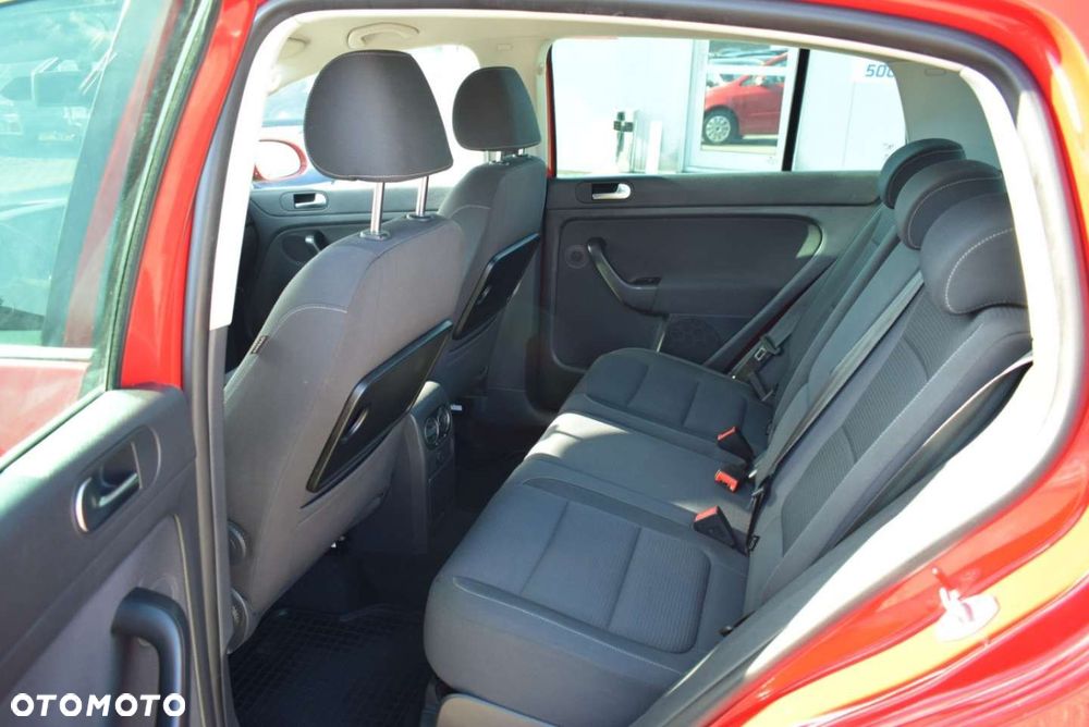 Volkswagen Golf Plus - 18