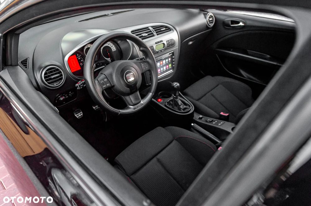 Seat Leon 2.0 T FSI Cupra - 16