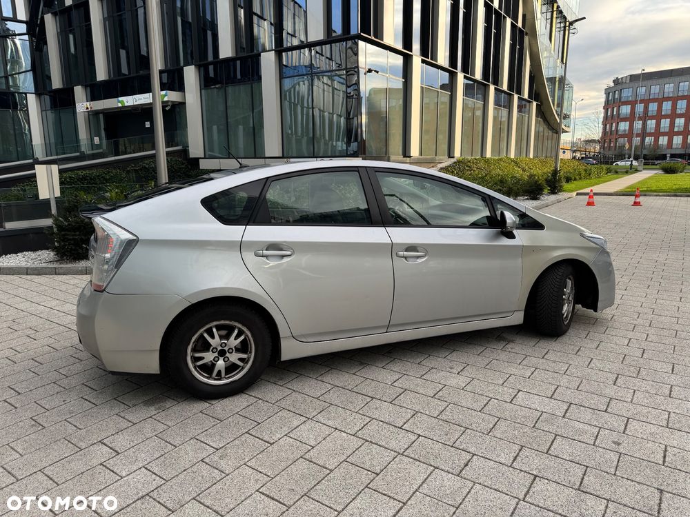 Toyota Prius - 6