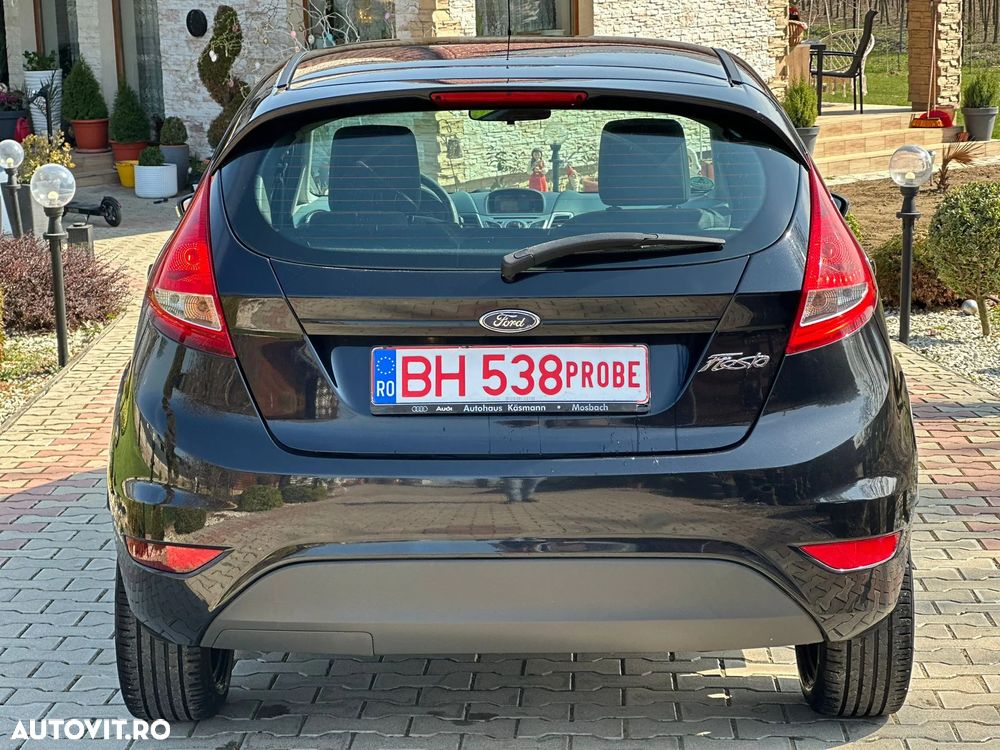 Ford Fiesta 1.25i Trend - 4