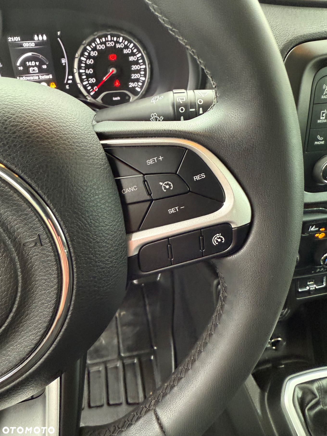 Jeep Renegade 1.0 GSE T3 Turbo Longitude FWD S&S - 11