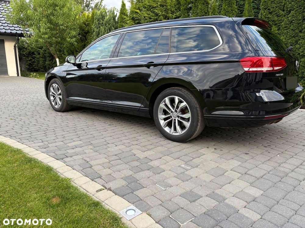 Volkswagen Passat Variant 1.8 TSI (BlueMotion Technology) DSG Highline - 6