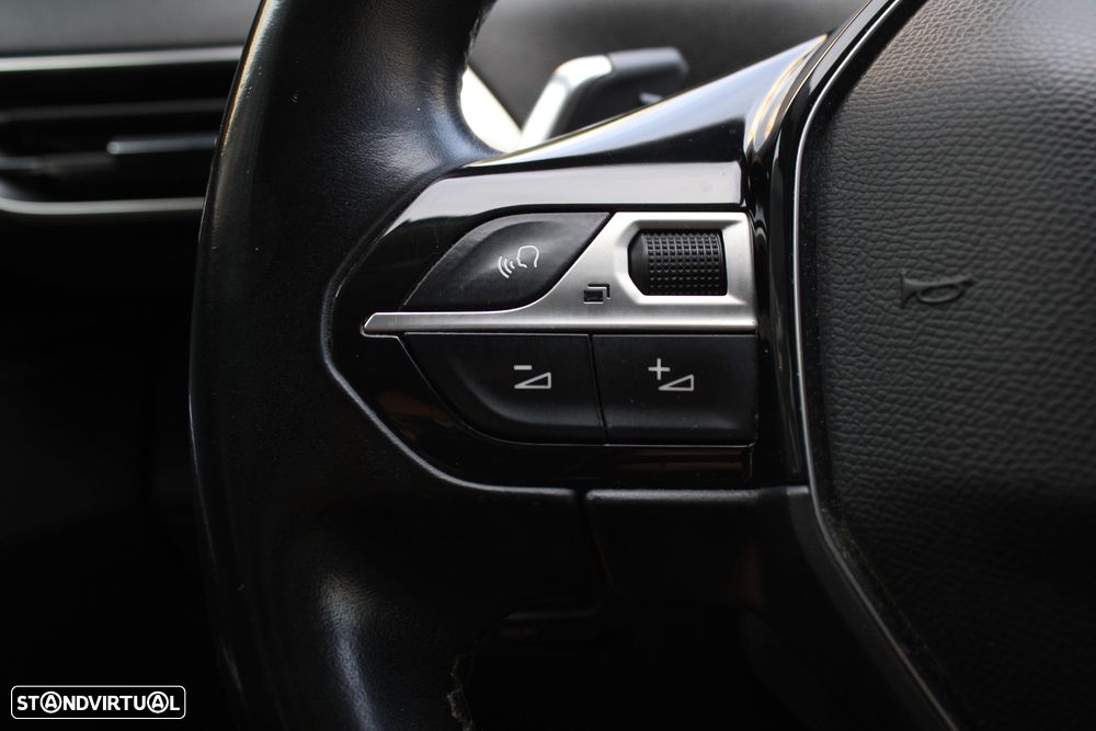 Peugeot 5008 BlueHDI 130 EAT8 Allure Pack - 15