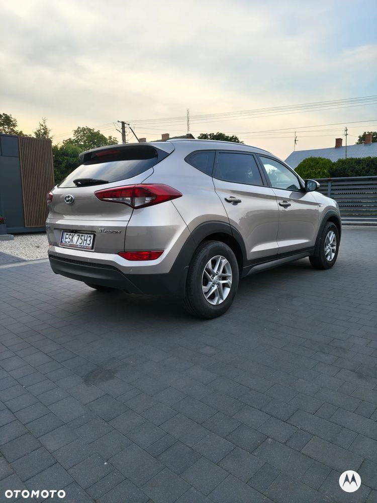 Hyundai Tucson blue 1.7 CRDi 2WD Advantage - 5