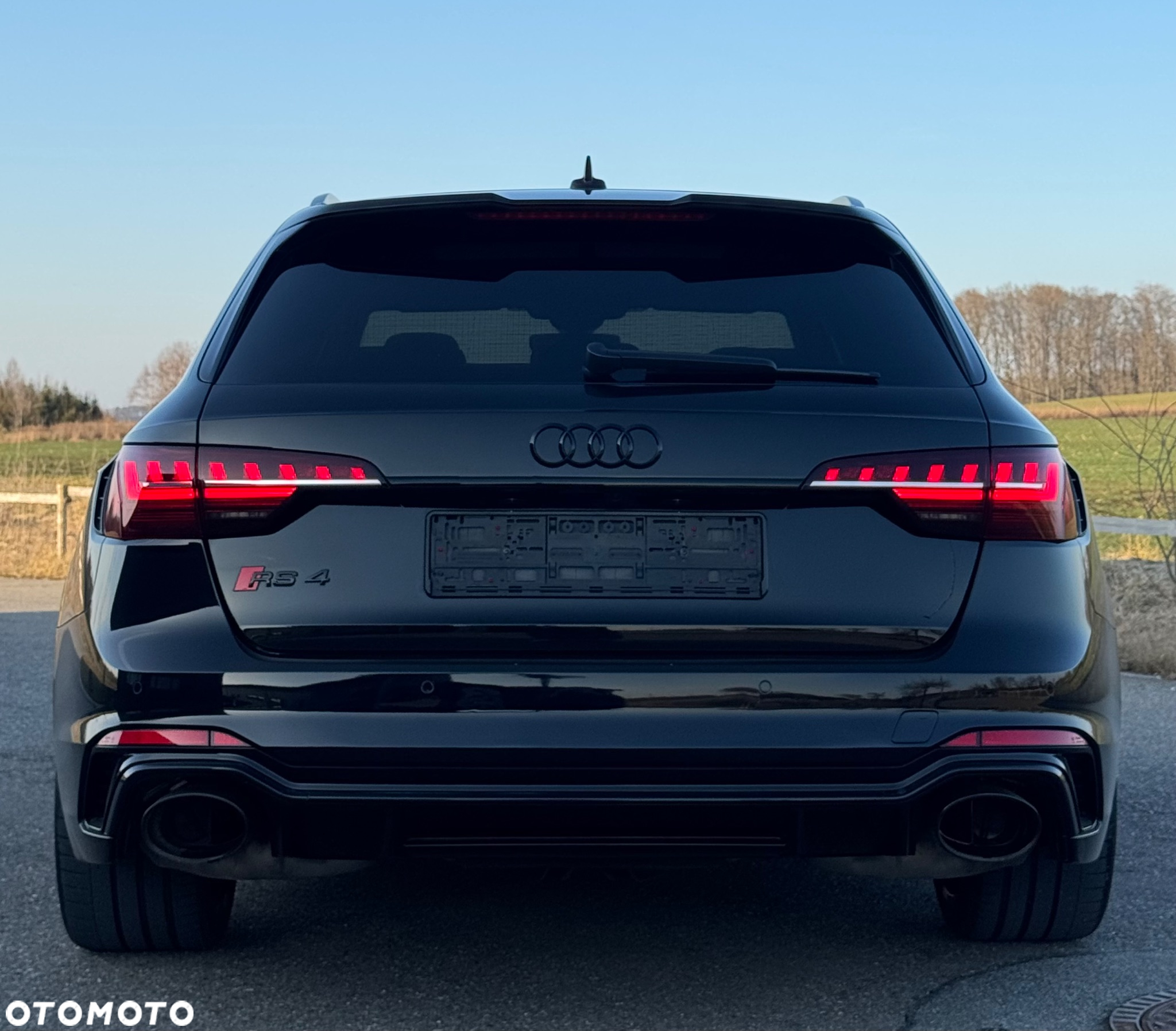 Audi RS4 2.9 TFSI Quattro Tiptr - 9
