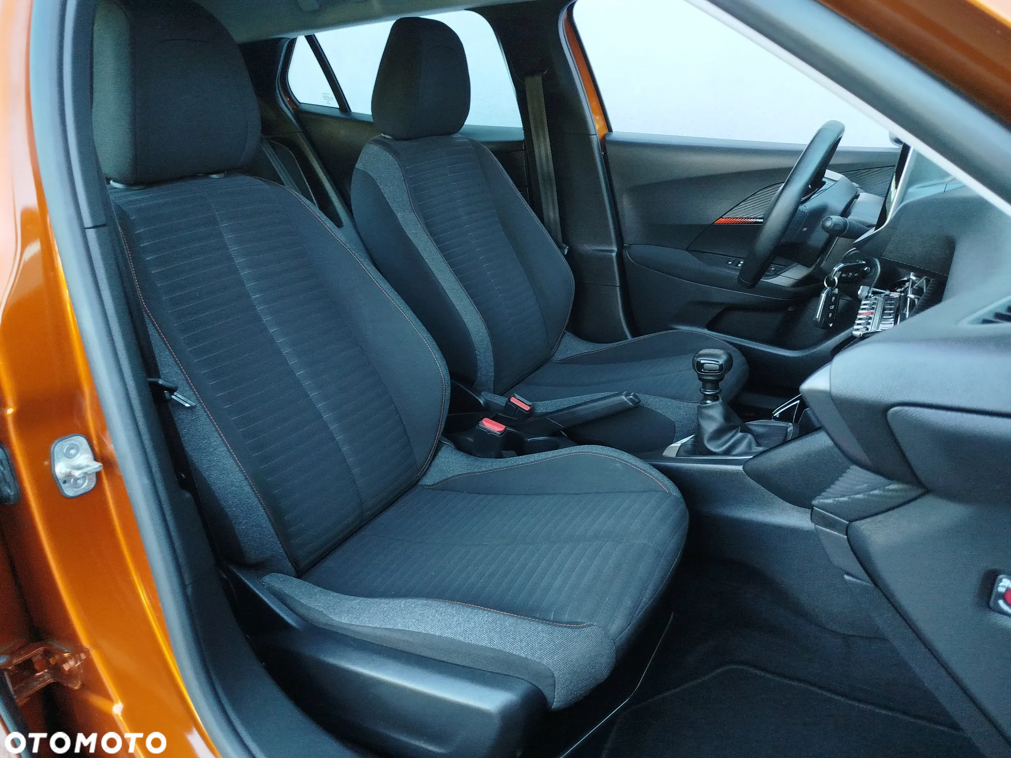 Peugeot 2008 PureTech 100 Stop&Start Allure Pack - 11