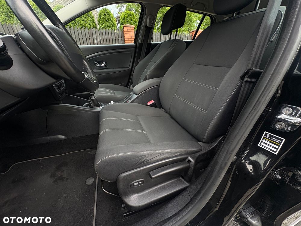 Renault Megane 1.6 16V 110 Paris Business - 12