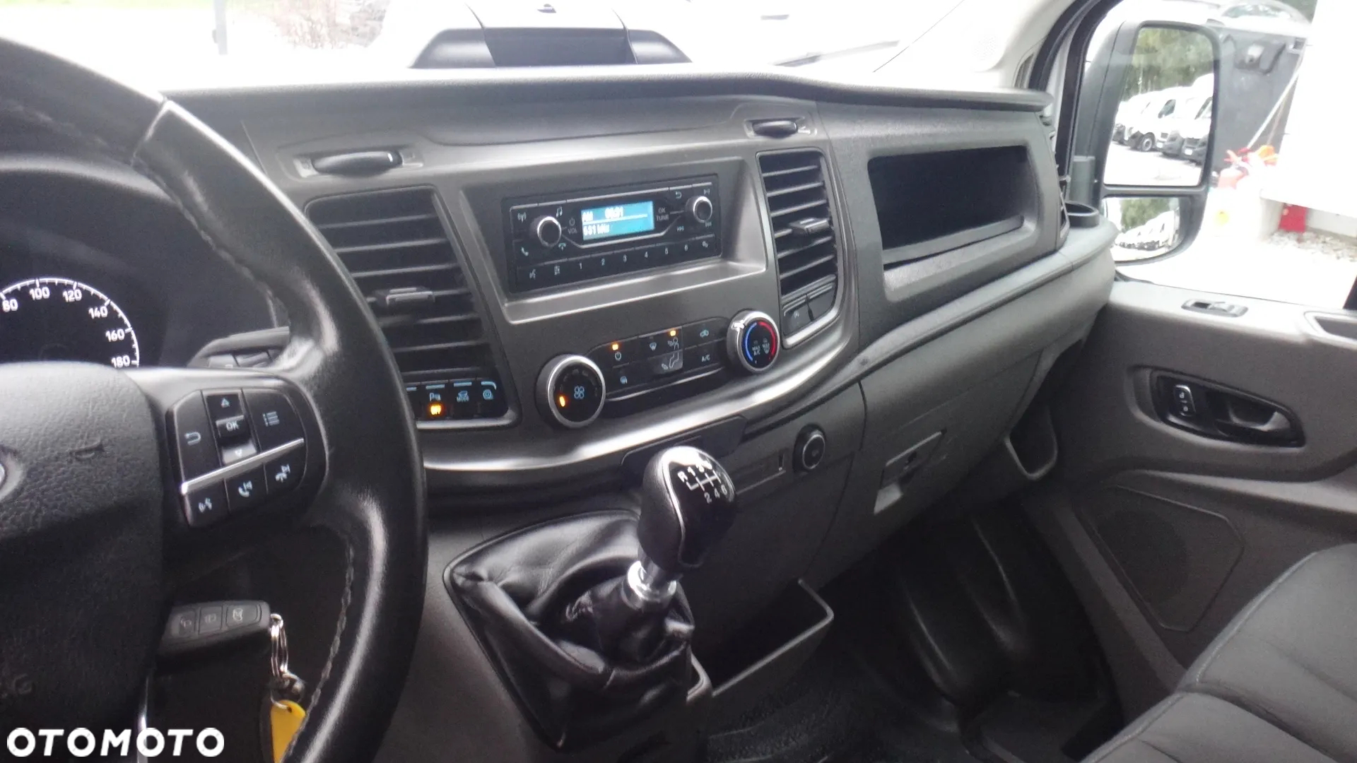 Ford TRANSIT - 9