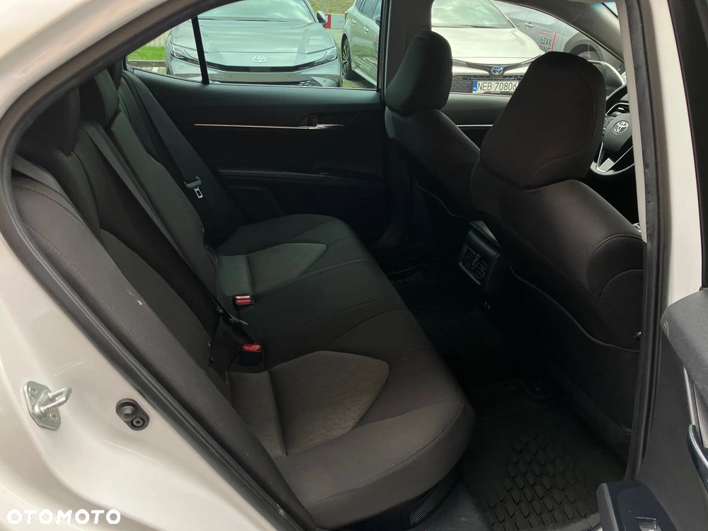 Toyota Camry 2.5 Hybrid Prestige CVT - 19