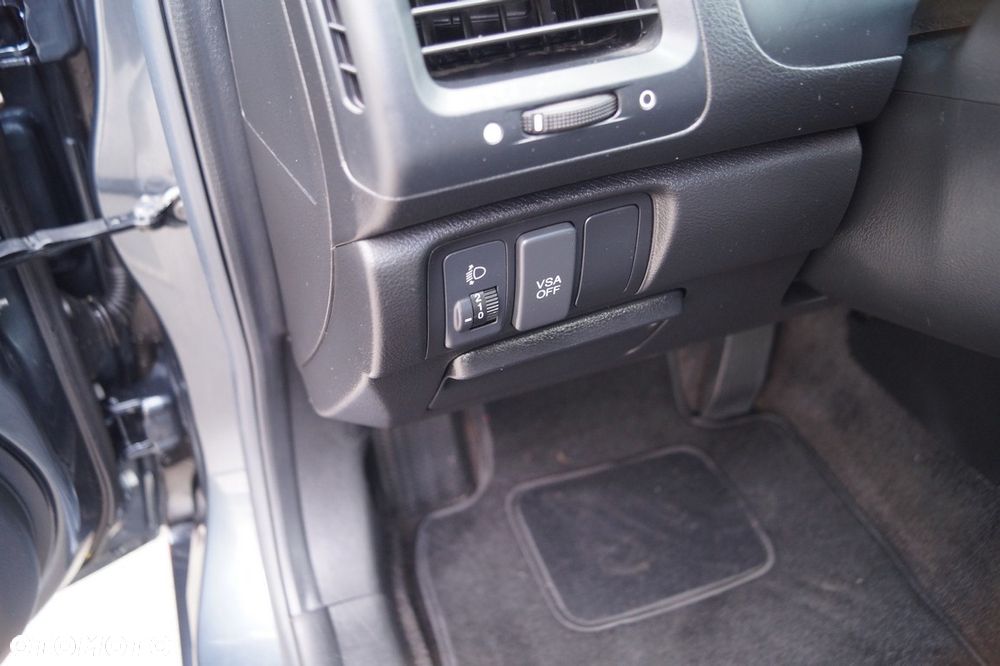 Honda Accord 2.0 i Sport - 25