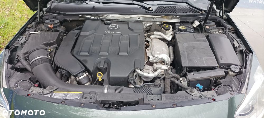 Opel Insignia 2.8 V6 Turbo 4x4 Automatik Cosmo - 24