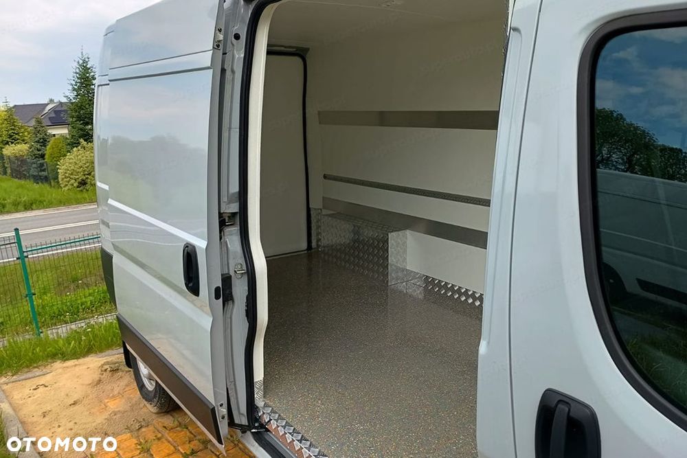 Fiat Ducato Maxi L3H2 Izoterma 2.2 140KM - 9